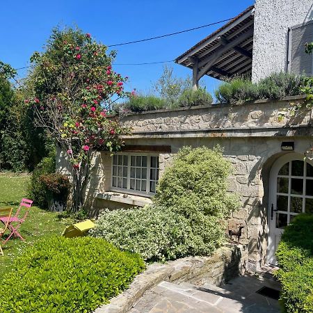 Sur La Route Des Peintres Bed & Breakfast Champagne-sur-Oise Exterior photo