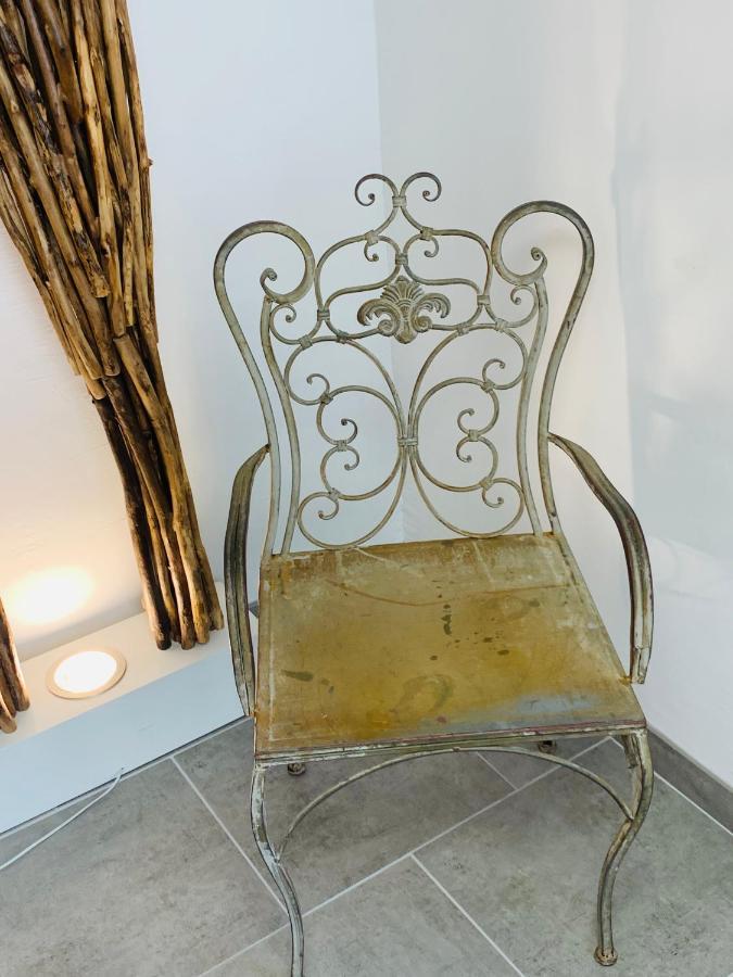 Sur La Route Des Peintres Bed & Breakfast Champagne-sur-Oise Exterior photo